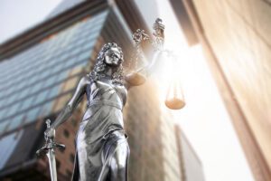Lady Justice statue representing legal guidance and divorce mediation options in New York